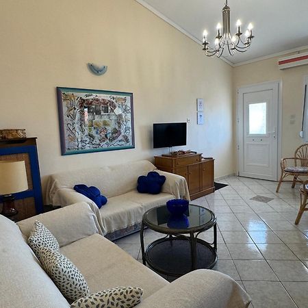 Casa Di Theo Villa ปาเลออน ซิฟลิคิออน ภายนอก รูปภาพ